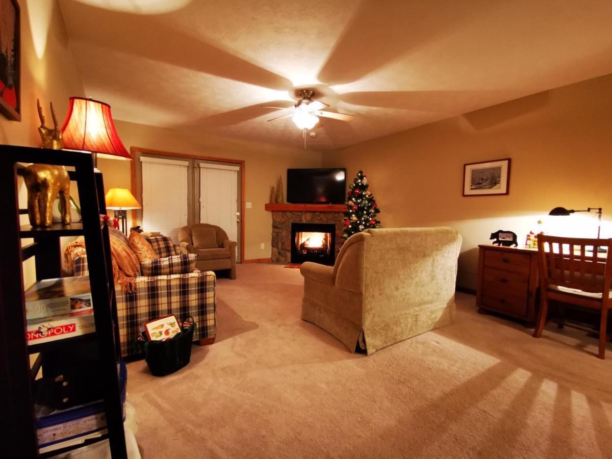 Gorgeous House For Ski Retreat Or Mountain Vacations Snowshoe Exterior foto